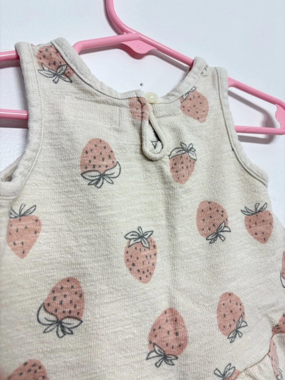 Carter’s 9M Strawberry Top - Baby Girl Ruffle Tank - Organic Cotton - Picture 5 of 7